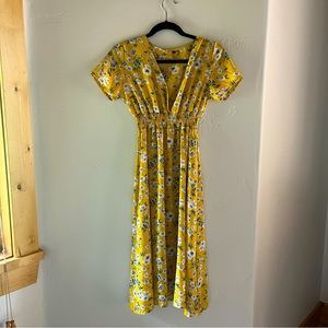Yellow Floral Maxi Dress size S